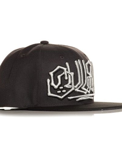 Sullen Snapback Cap Skull Drops