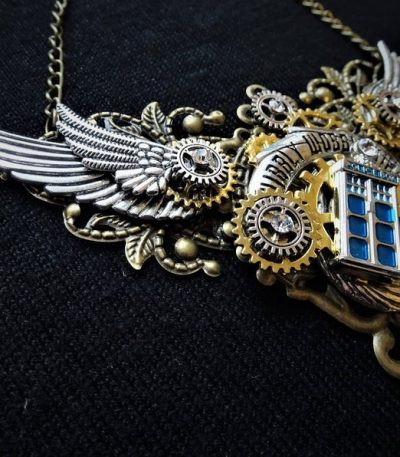 Steampunk Halskette Dr. Who