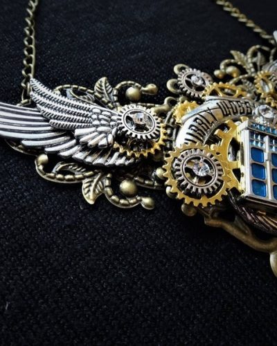 Steampunk Halskette Dr. Who