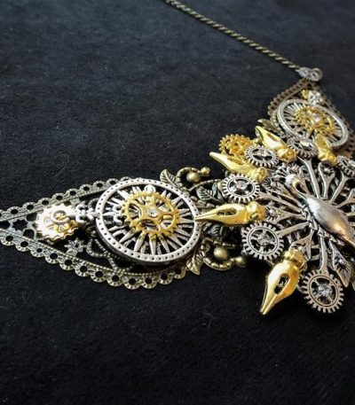 Steampunk Halskette Pfau