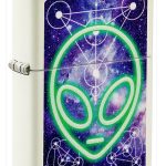 Zippo Alien Glowing / leuchtet im Dunkeln